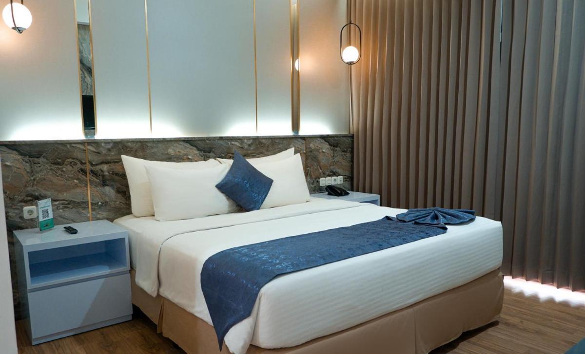 Hotel Ayola Sunrise Mojokerto Zewnętrze zdjęcie
