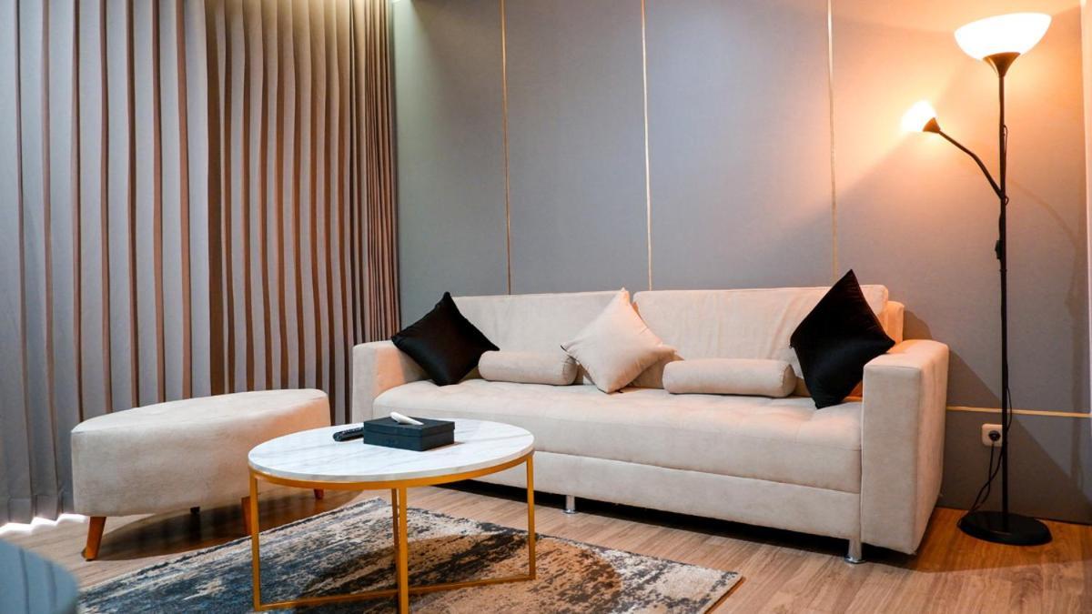 Hotel Ayola Sunrise Mojokerto Zewnętrze zdjęcie