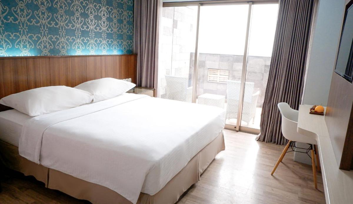 Hotel Ayola Sunrise Mojokerto Zewnętrze zdjęcie