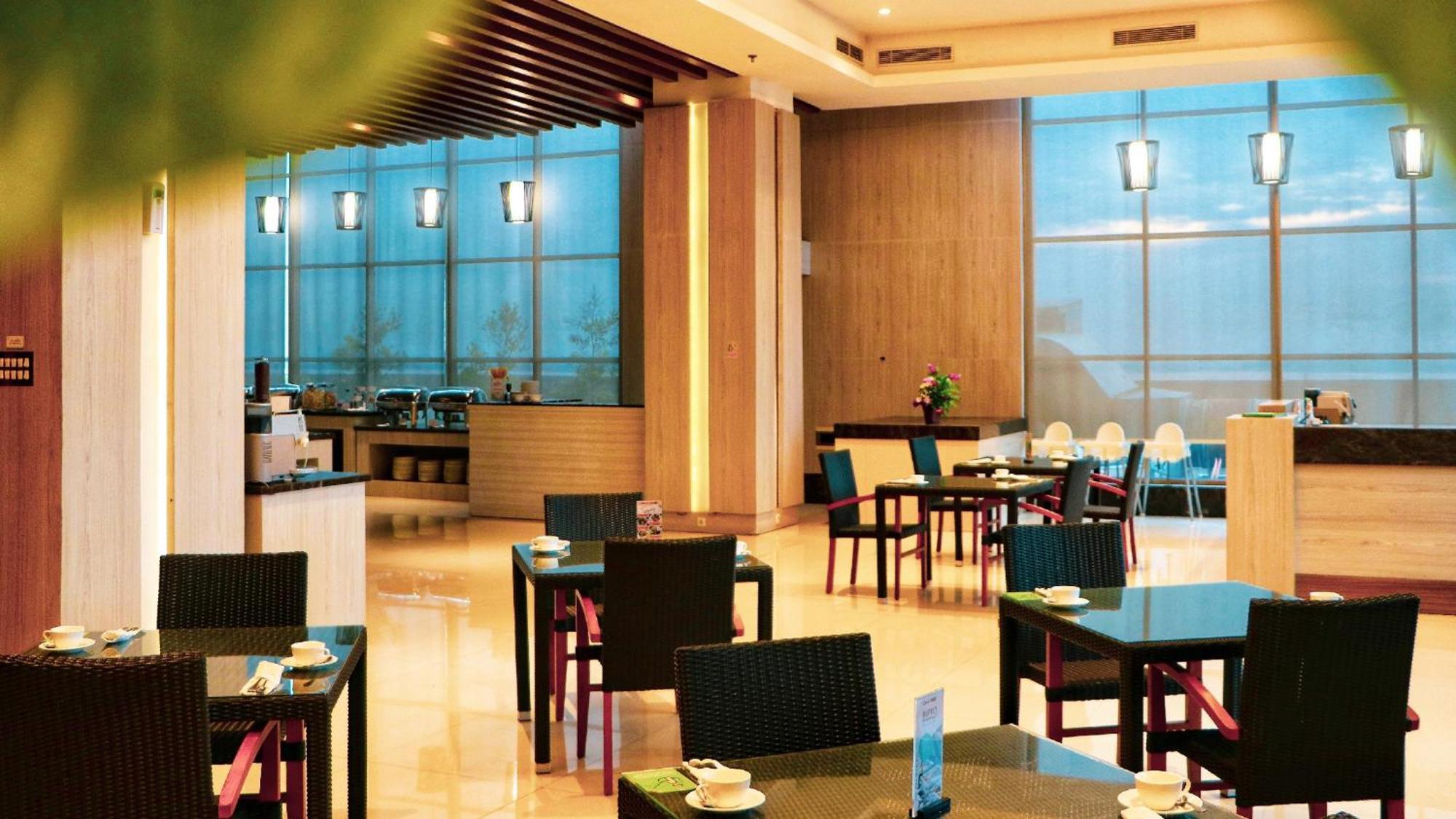 Hotel Ayola Sunrise Mojokerto Zewnętrze zdjęcie