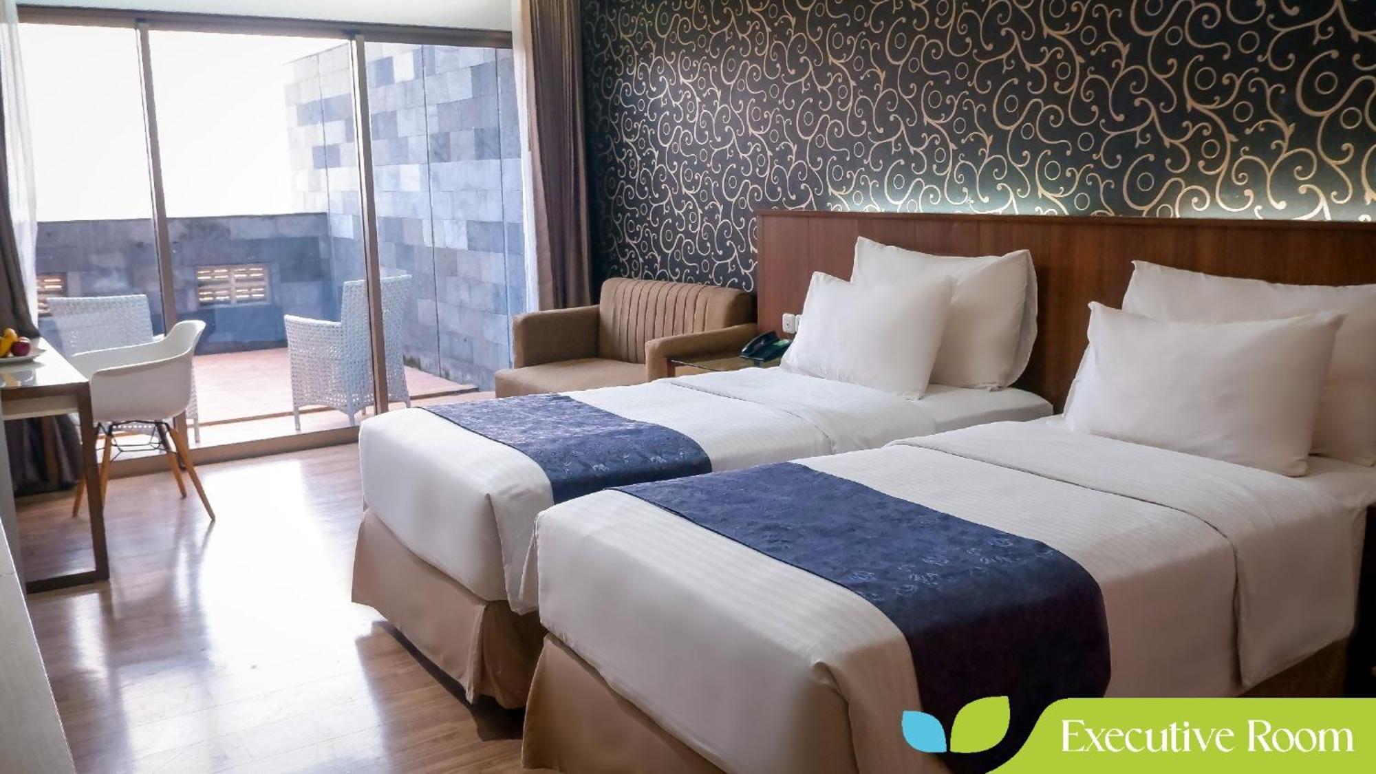 Hotel Ayola Sunrise Mojokerto Zewnętrze zdjęcie